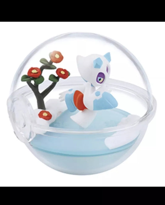 Pokemon Center Japan Four Seasons Terrarium Ball Froslass