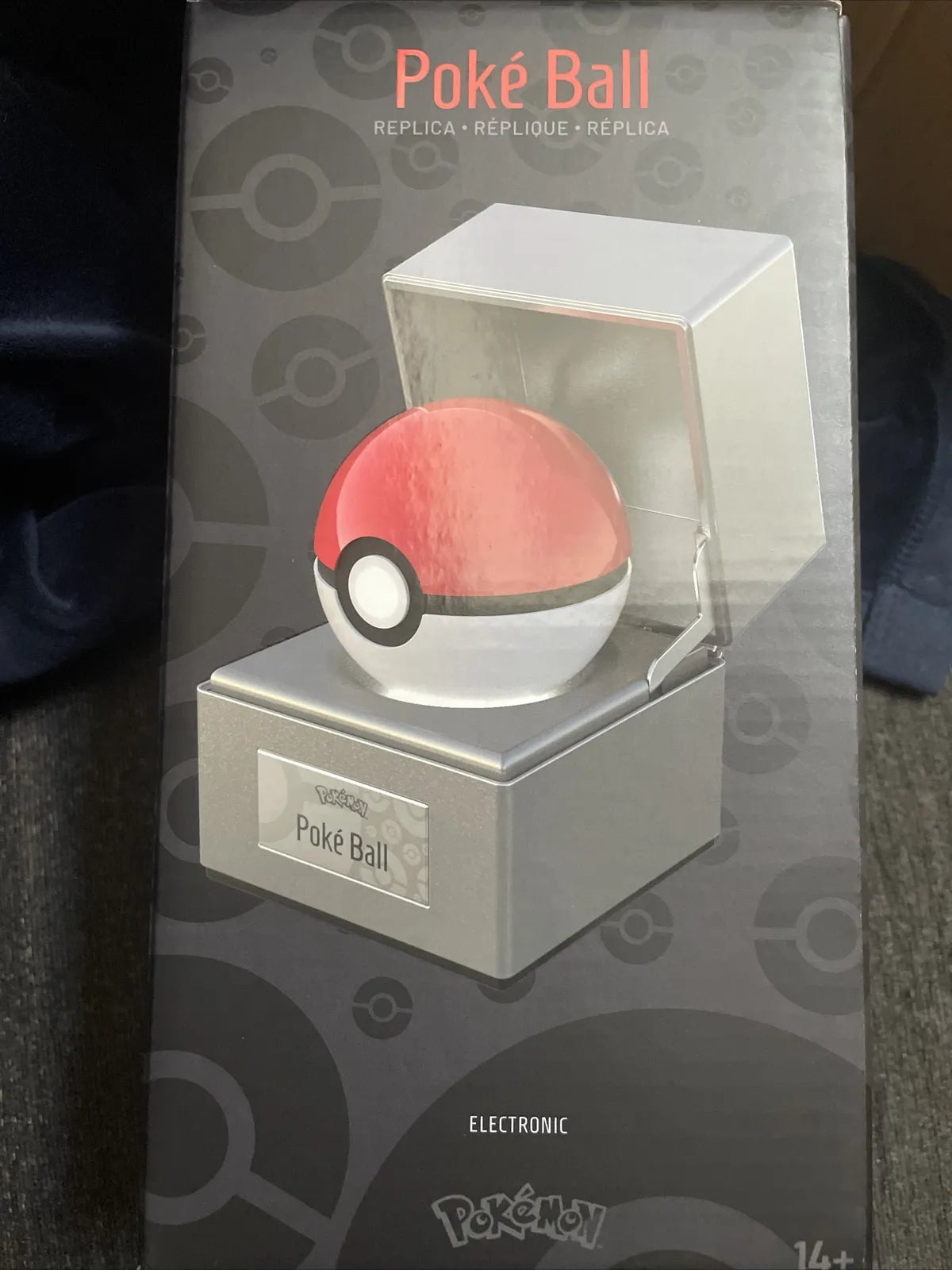 Pokemon Electronic Die-Cast Metal Pokeball Replica Brand New Sealed